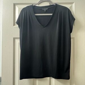 Banana Republic Black V-Neck Short Sleeve Top